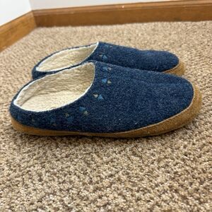 Acorn Wool Geo Embroidered Blue Slippers Mule Slip On Womens 8-9